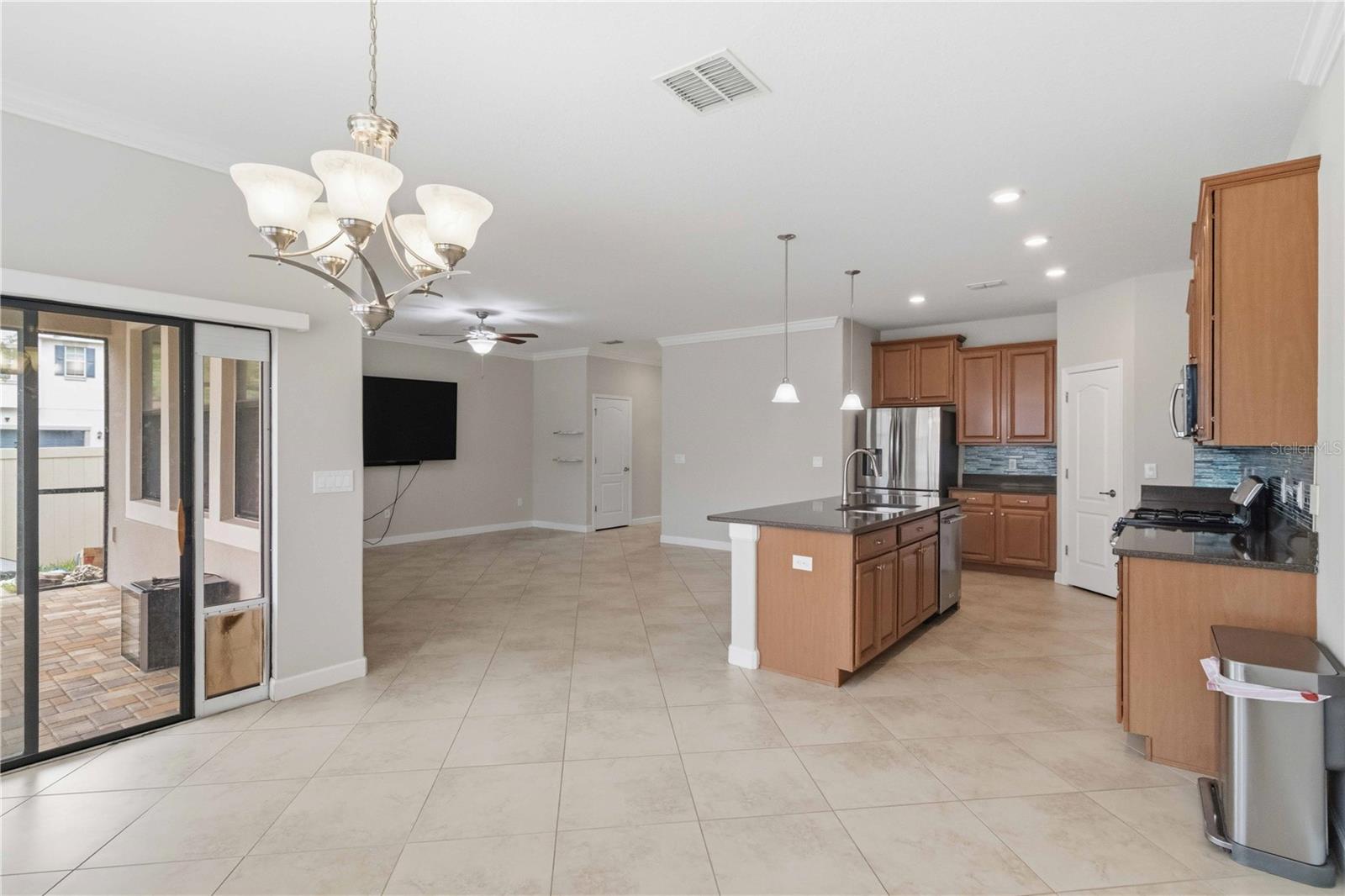 Image 12 of 40 For 1001 Oliveto Verdi Court