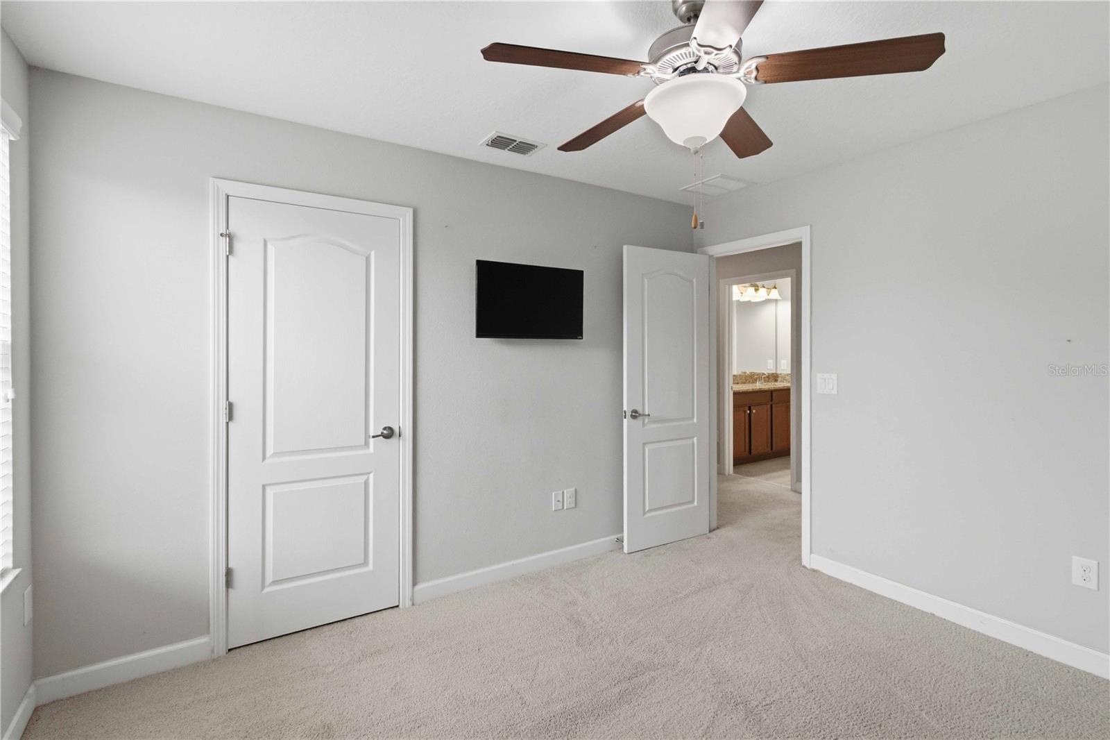 Image 31 of 40 For 1001 Oliveto Verdi Court