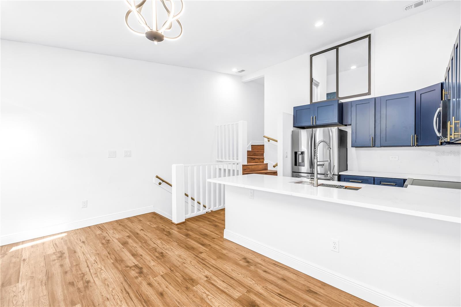 Image 16 of 49 For 6462 92nd Place N 803