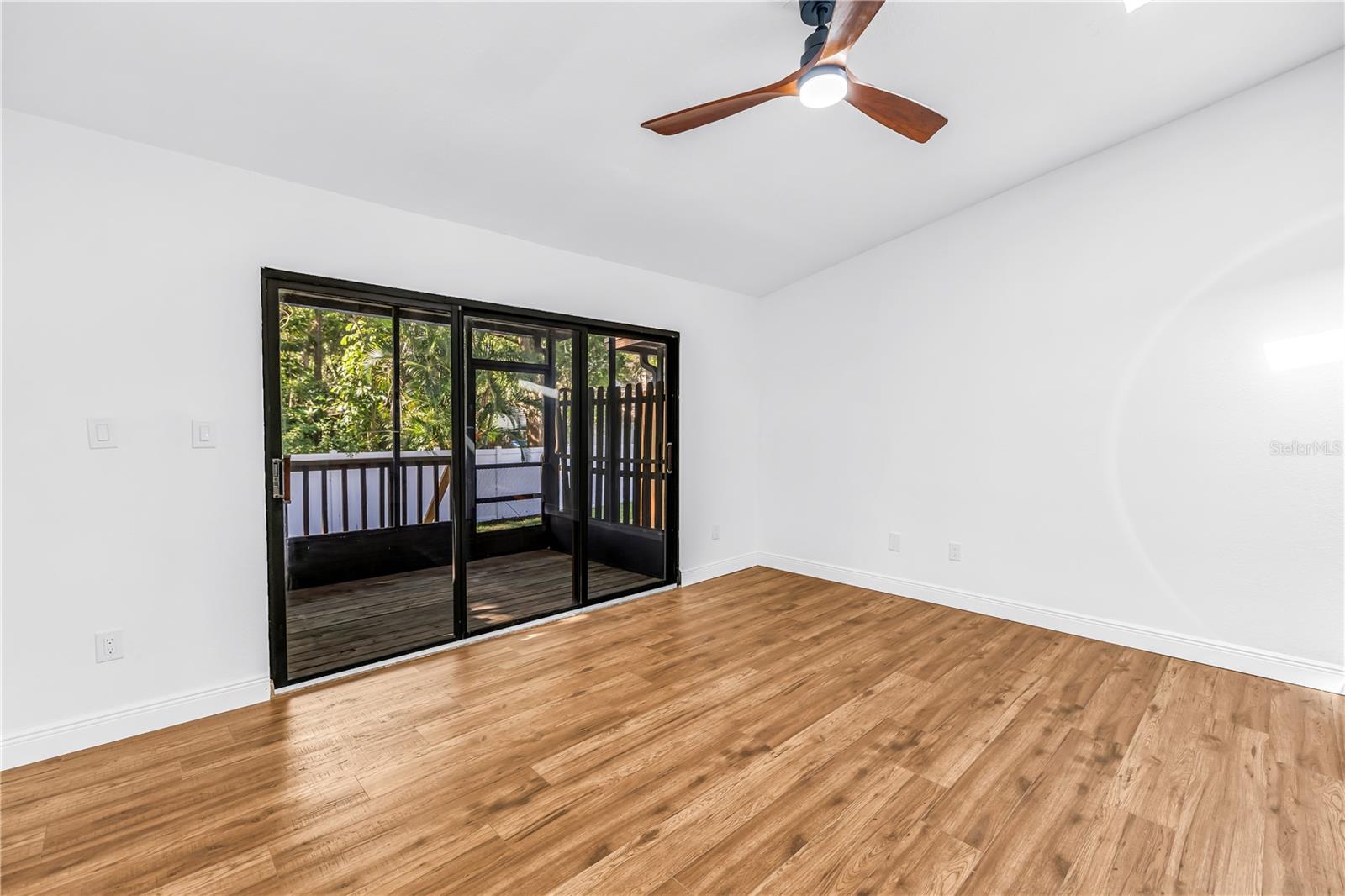 Image 21 of 49 For 6462 92nd Place N 803