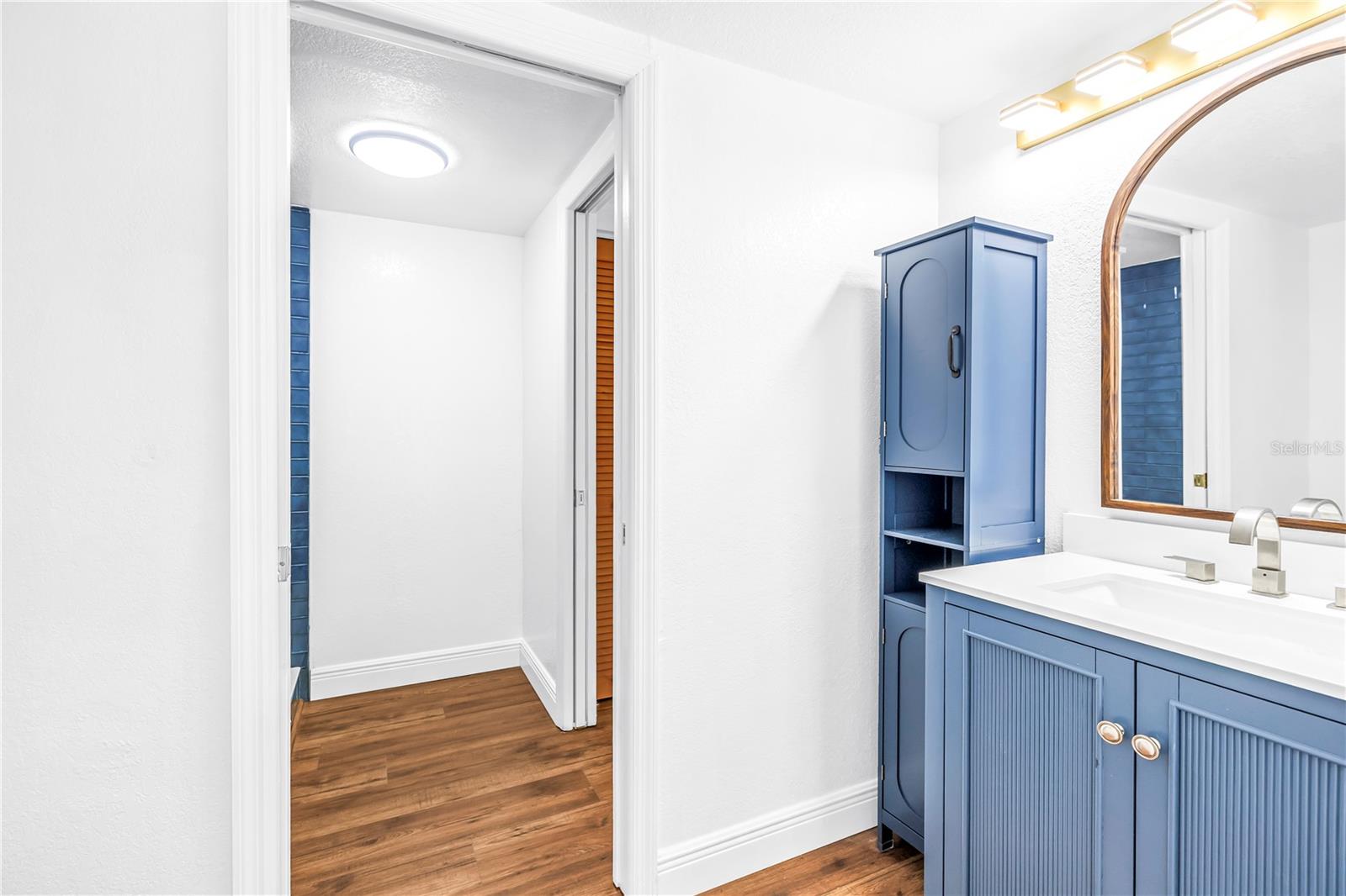 Image 28 of 49 For 6462 92nd Place N 803