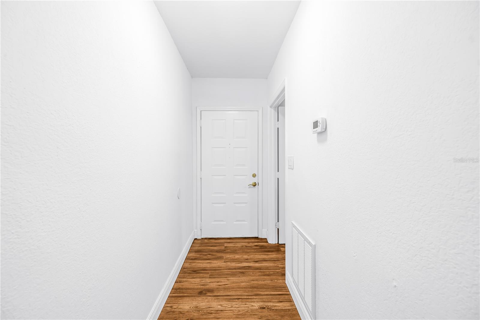 Image 6 of 49 For 6462 92nd Place N 803