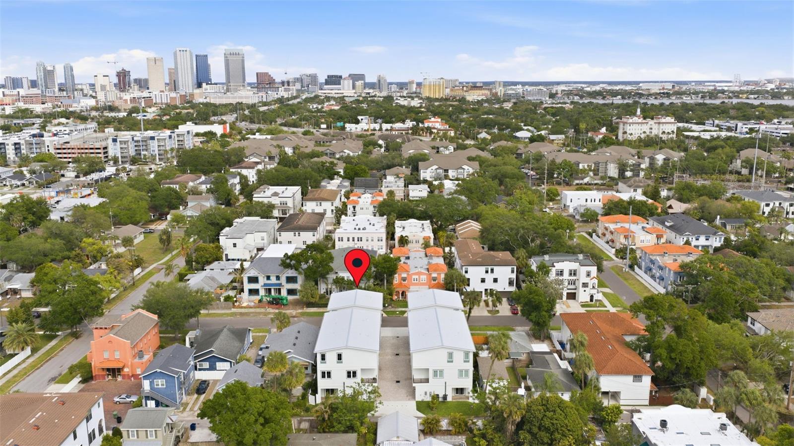 Listing photo id 55 for 407 Albany Avenue 1