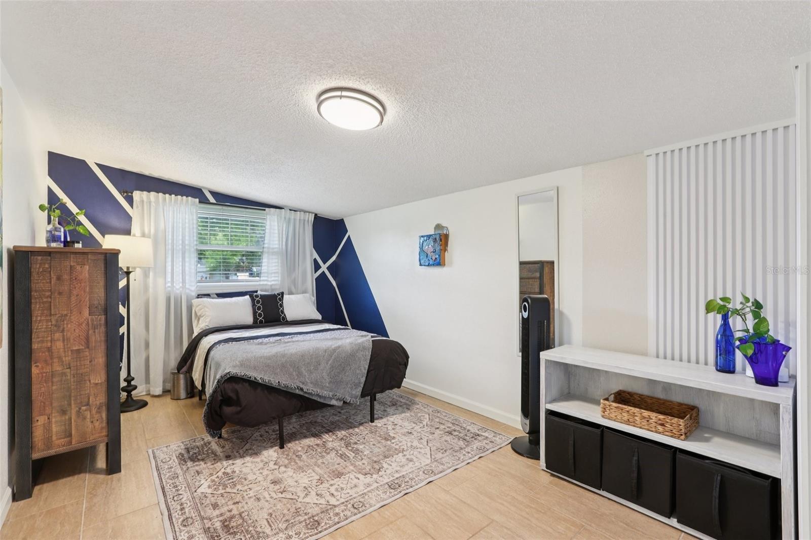 Image 18 of 31 For 7805 Glen Avenue