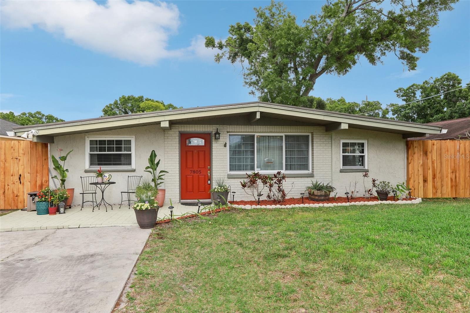 Image 2 of 31 For 7805 Glen Avenue