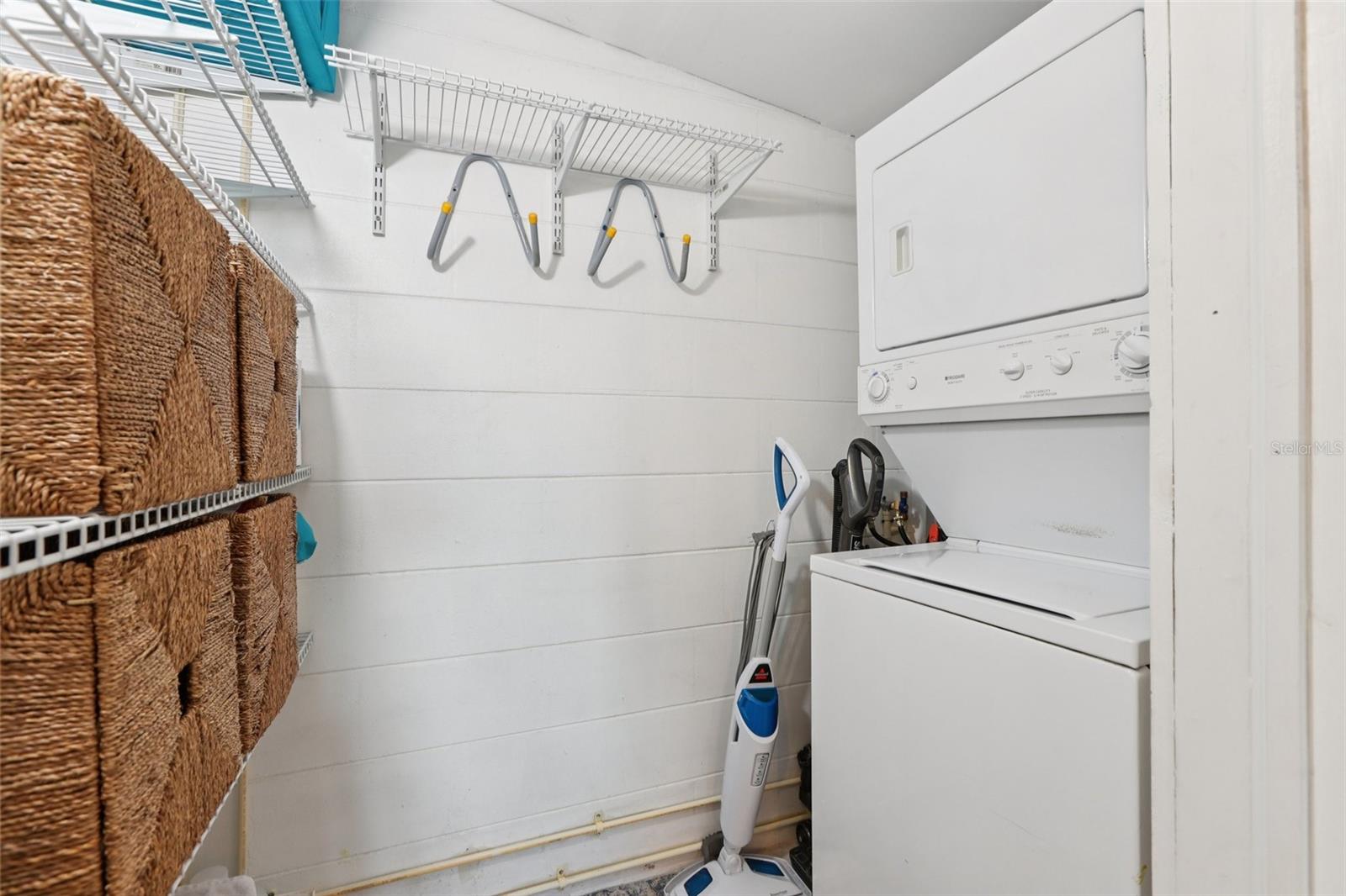 Image 22 of 31 For 7805 Glen Avenue