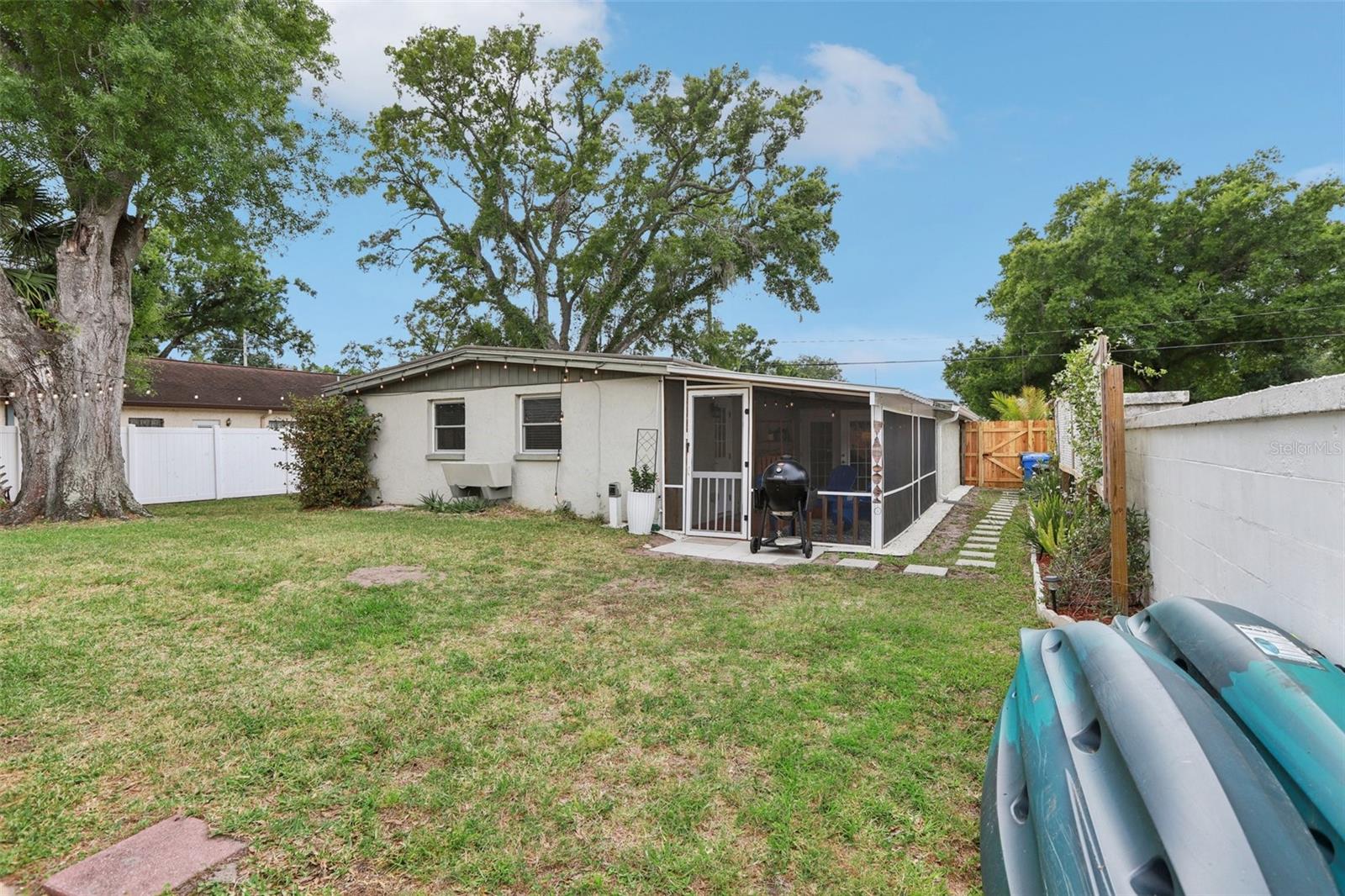 Image 26 of 31 For 7805 Glen Avenue