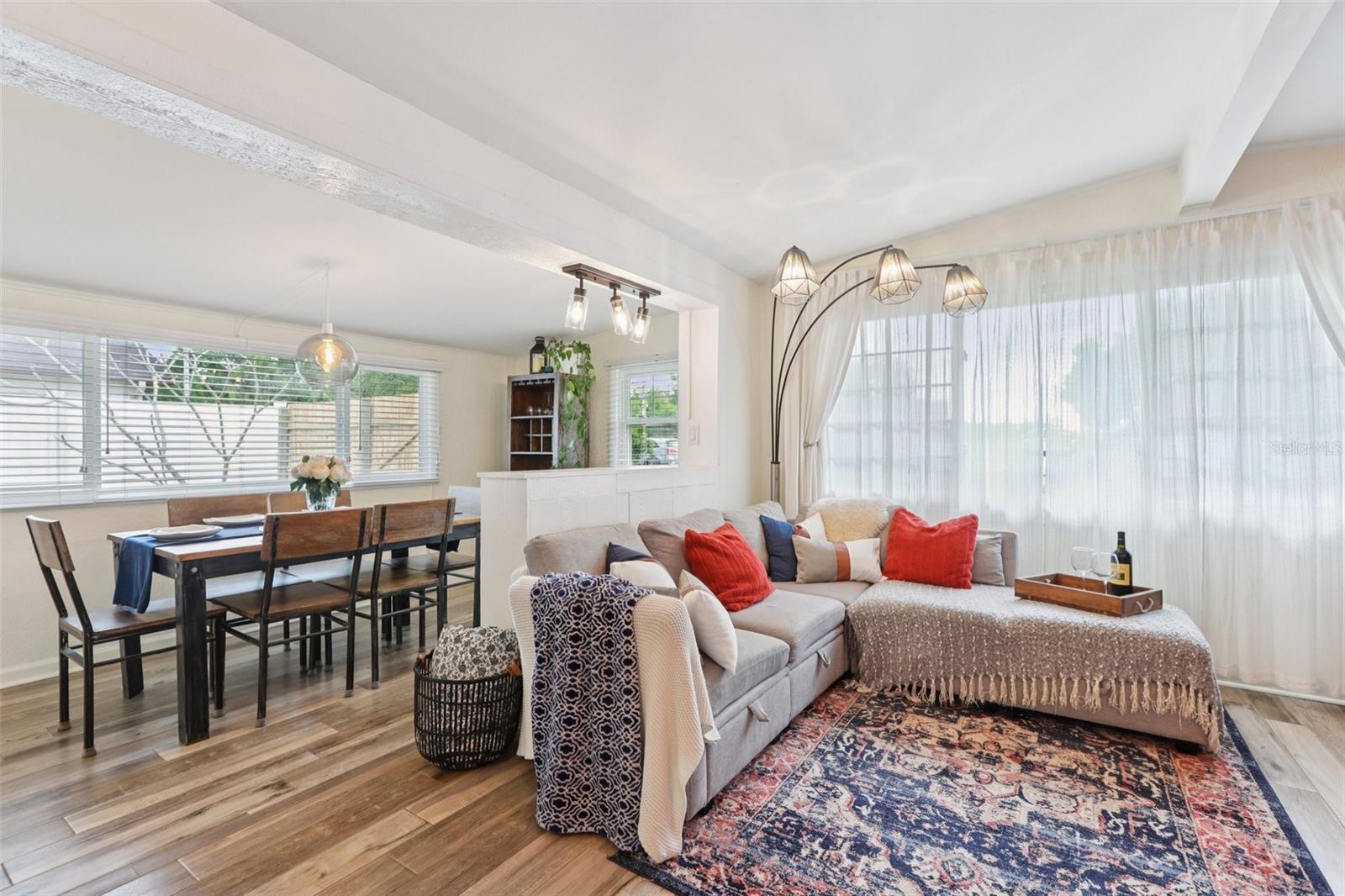 Image 5 of 31 For 7805 Glen Avenue