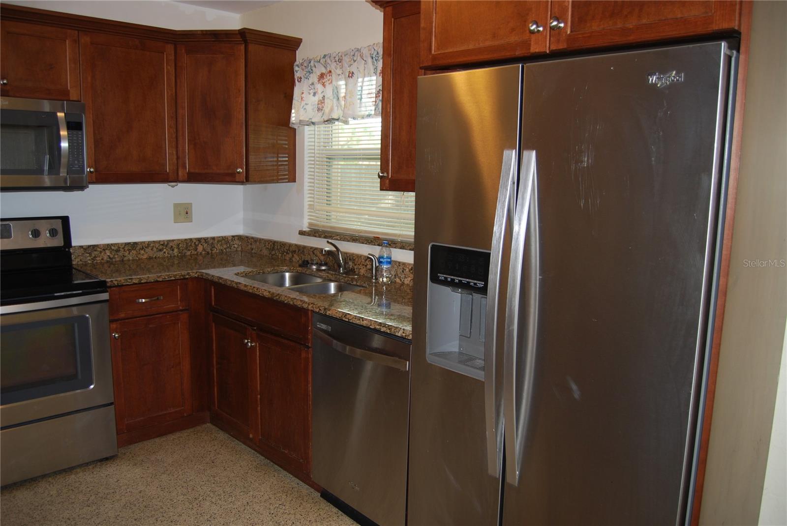 Image 6 of 23 For 2871 67th Street N