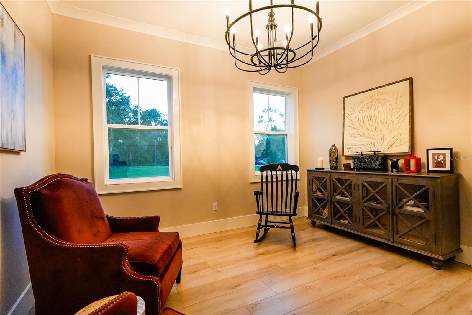 Listing photo id 15 for 2890 Alexandria Marie Lane