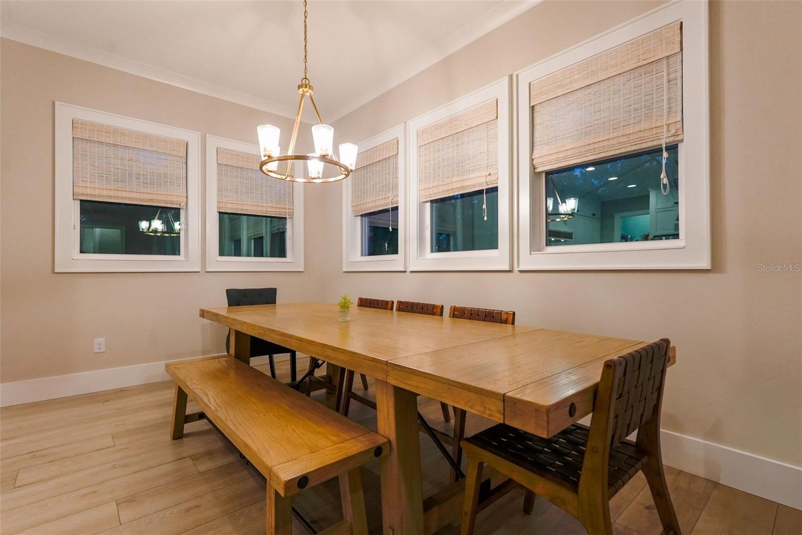 Listing photo id 22 for 2890 Alexandria Marie Lane