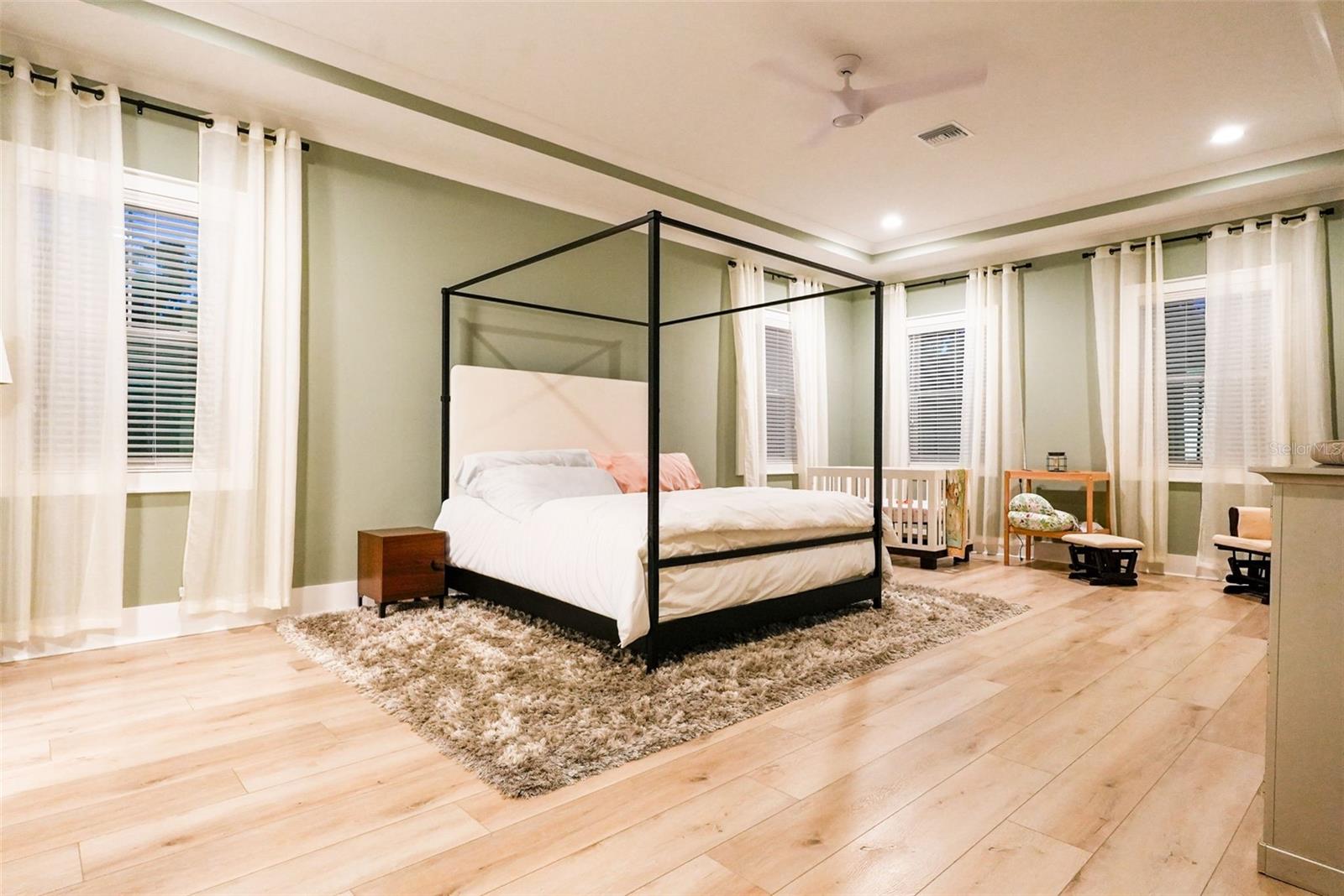 Listing photo id 32 for 2890 Alexandria Marie Lane