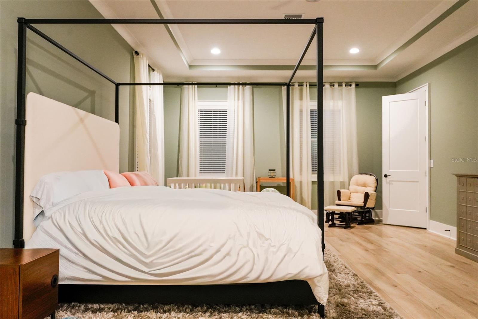 Listing photo id 34 for 2890 Alexandria Marie Lane