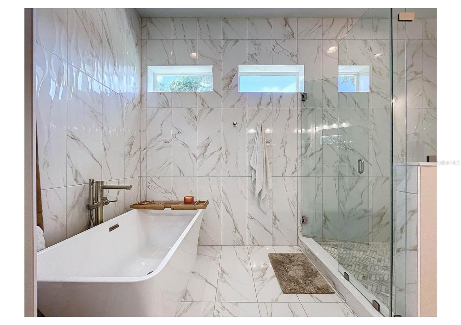 Listing photo id 36 for 2890 Alexandria Marie Lane