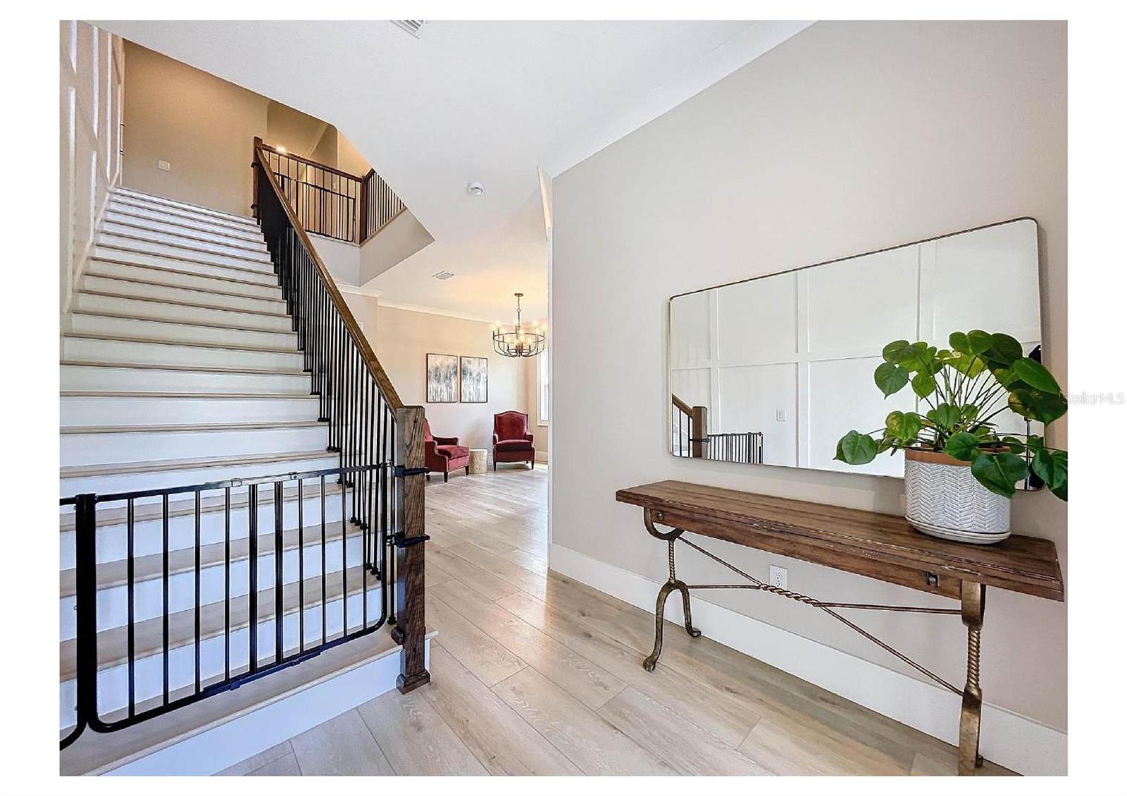 Listing photo id 37 for 2890 Alexandria Marie Lane