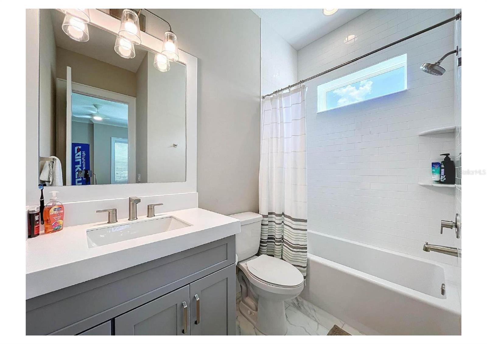 Listing photo id 42 for 2890 Alexandria Marie Lane