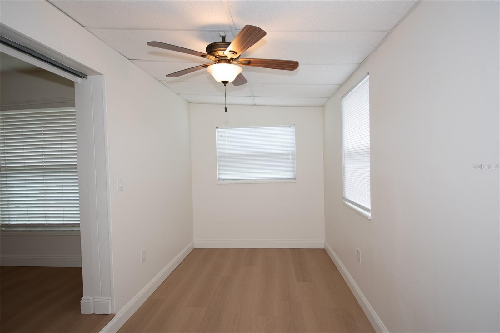 Image 43 of 53 For 2701 Calle Street