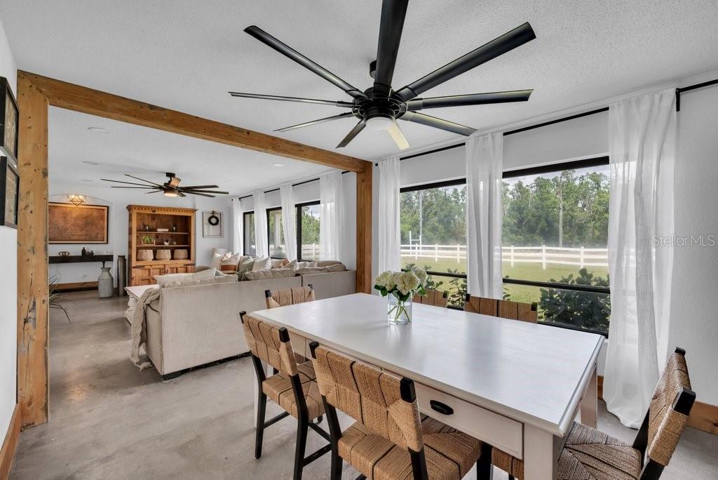 Image 13 of 80 For 7820 Lithia Pinecrest Road