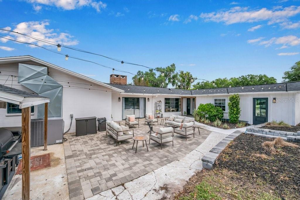 Image 46 of 80 For 7820 Lithia Pinecrest Road