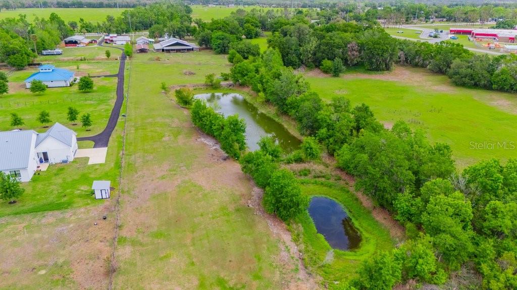 Image 72 of 80 For 7820 Lithia Pinecrest Road