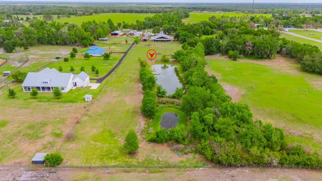 Image 73 of 80 For 7820 Lithia Pinecrest Road