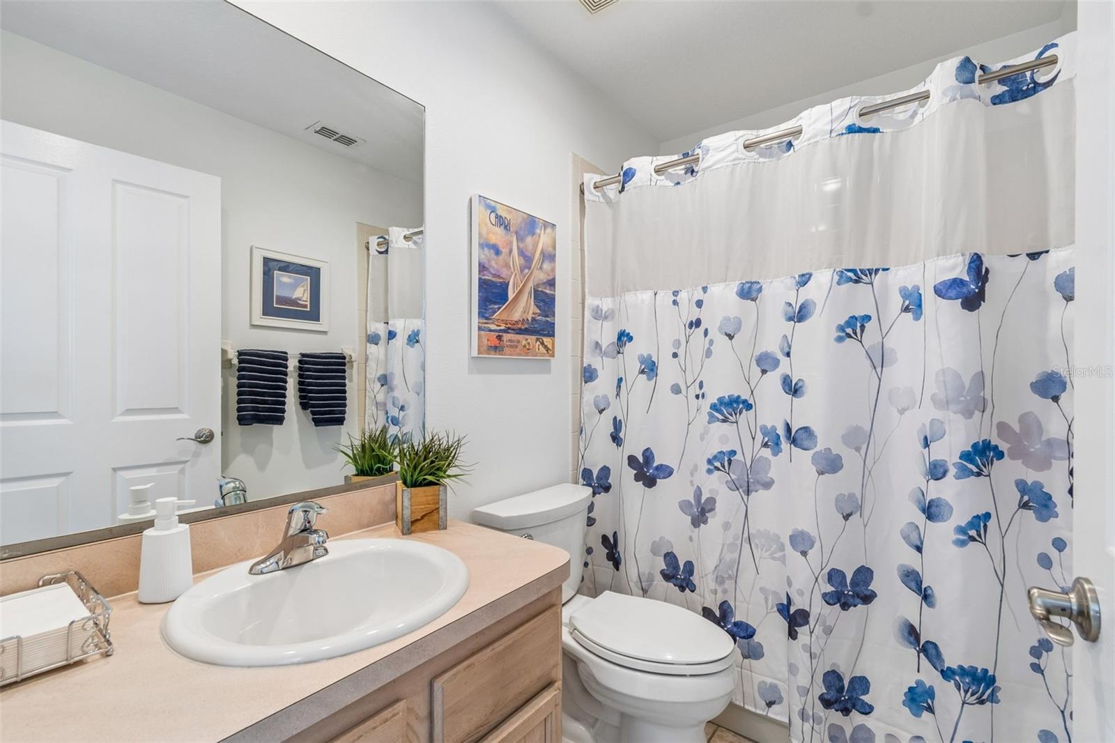 Image 12 of 67 For 5414 Avenal Drive