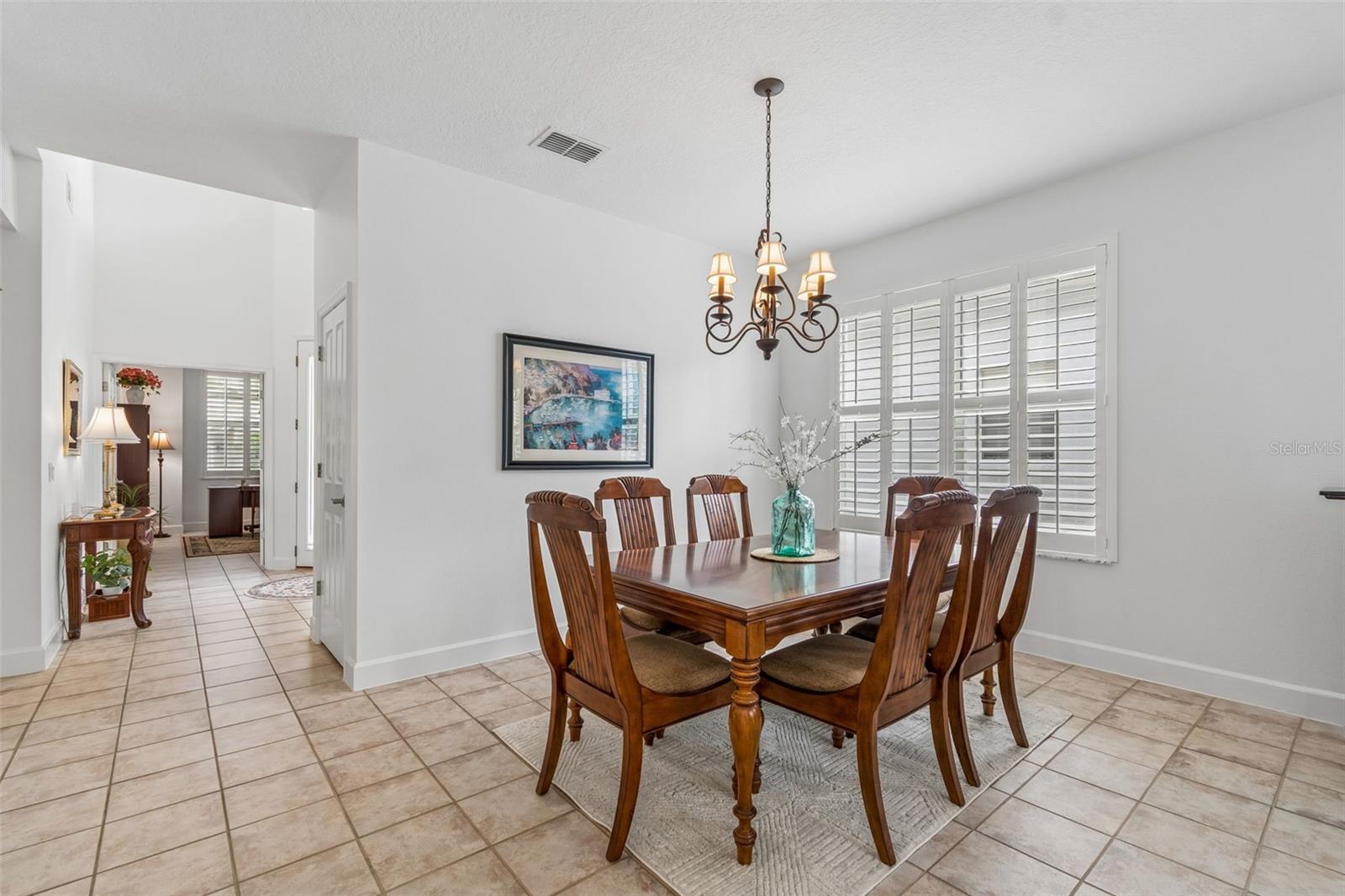 Image 17 of 67 For 5414 Avenal Drive