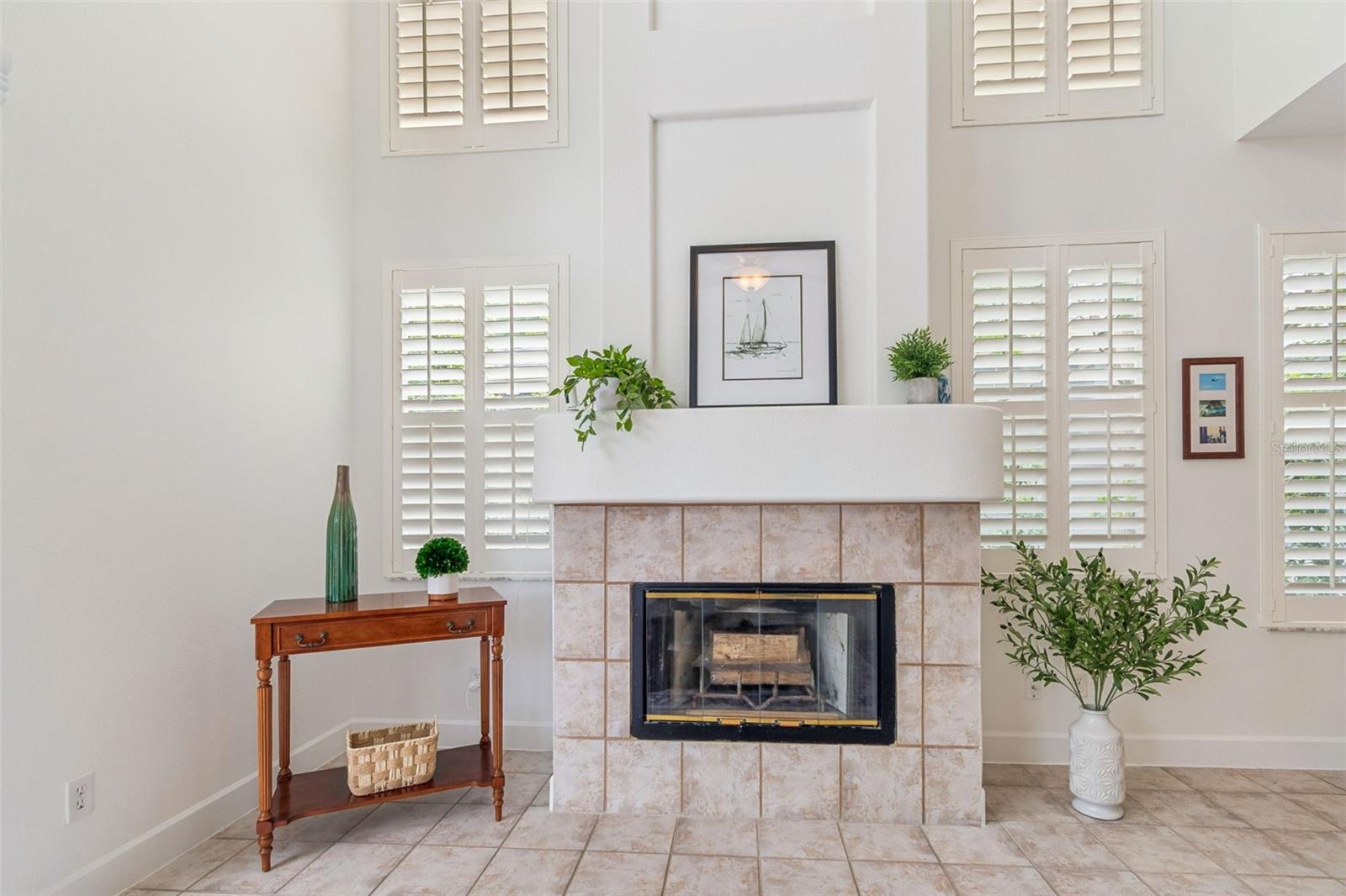 Image 23 of 67 For 5414 Avenal Drive