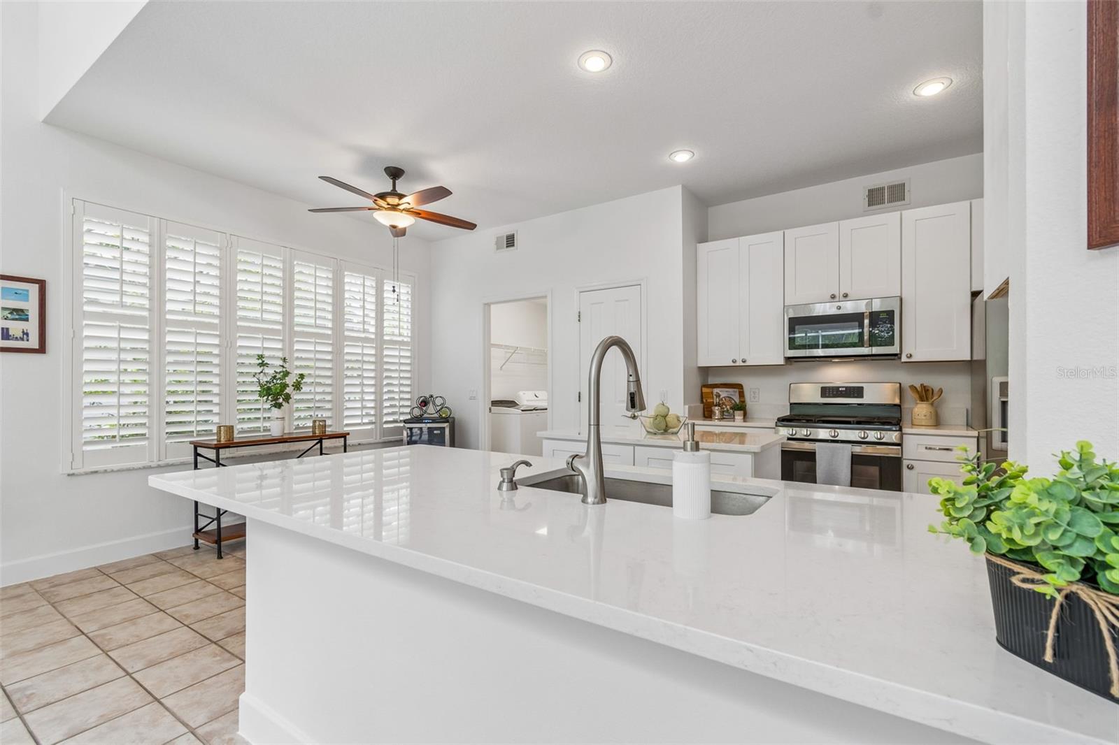 Image 24 of 67 For 5414 Avenal Drive