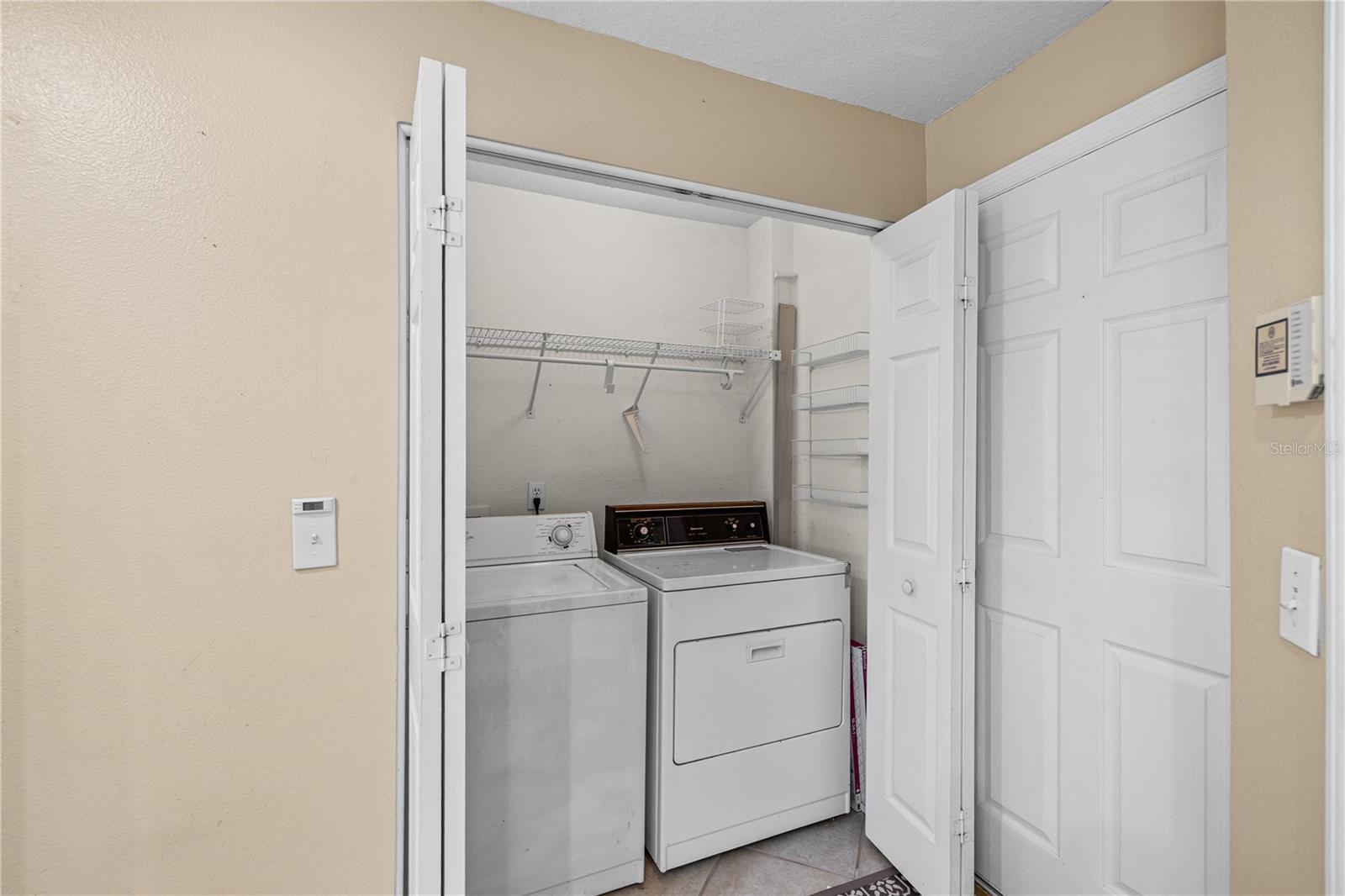 Image 17 of 42 For 2724 Golf Lake Drive 26