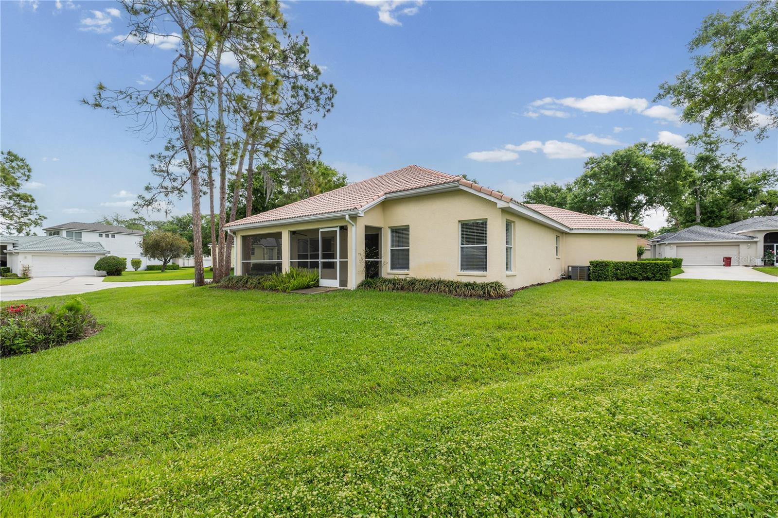 Image 35 of 42 For 2724 Golf Lake Drive 26