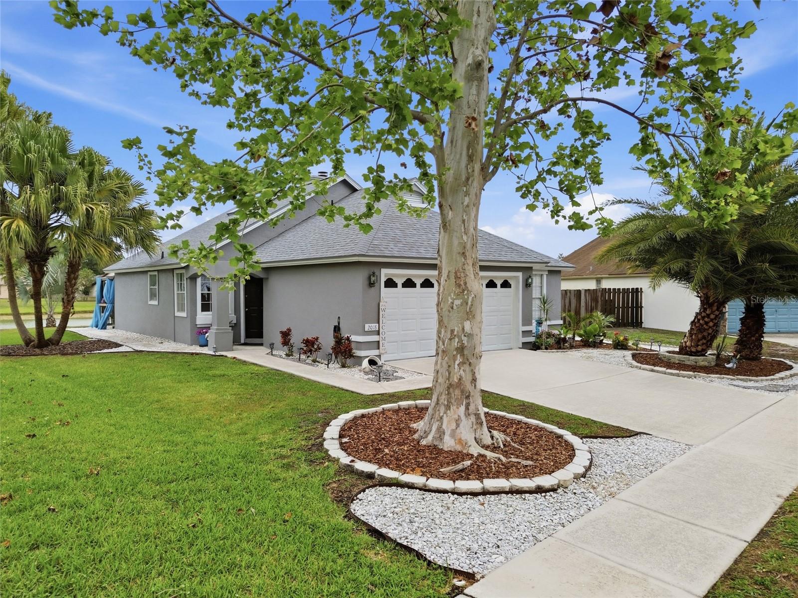 Listing photo id 0 for 2018 Attaway Drive