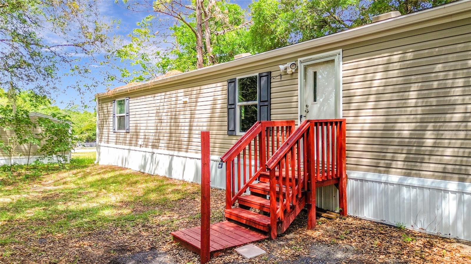 Image 2 of 40 For 11946 99th Terrace