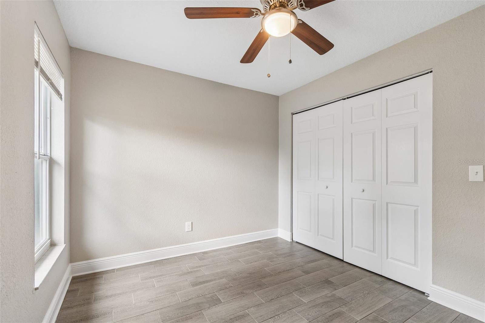 Listing photo id 26 for 310 Clinton Street