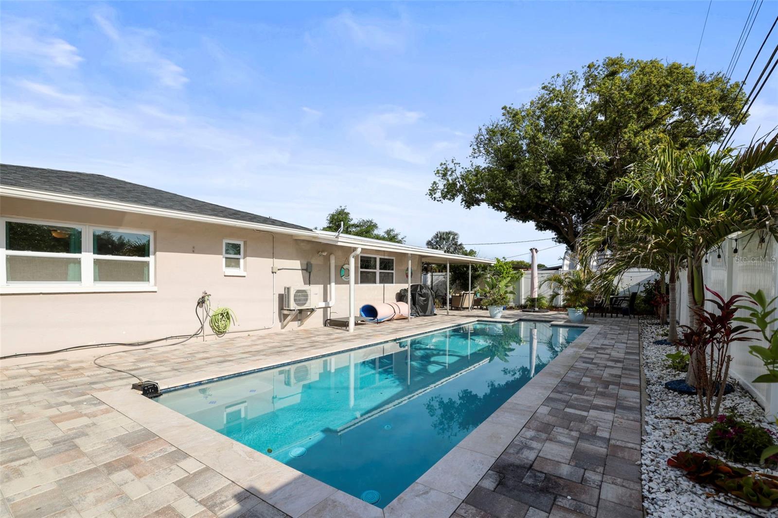 Image 17 of 44 For 1471 San Roy Drive