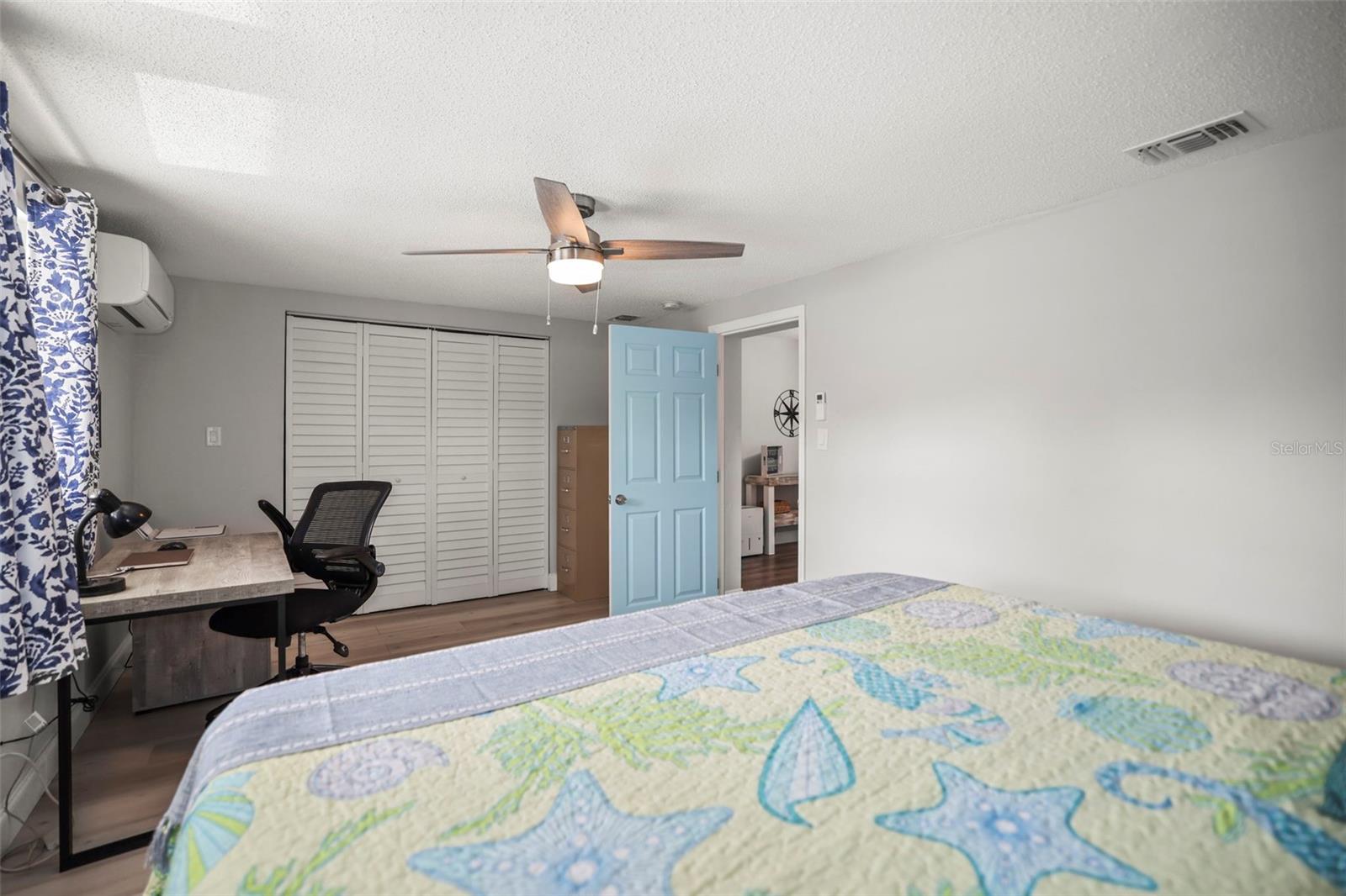 Image 29 of 44 For 1471 San Roy Drive