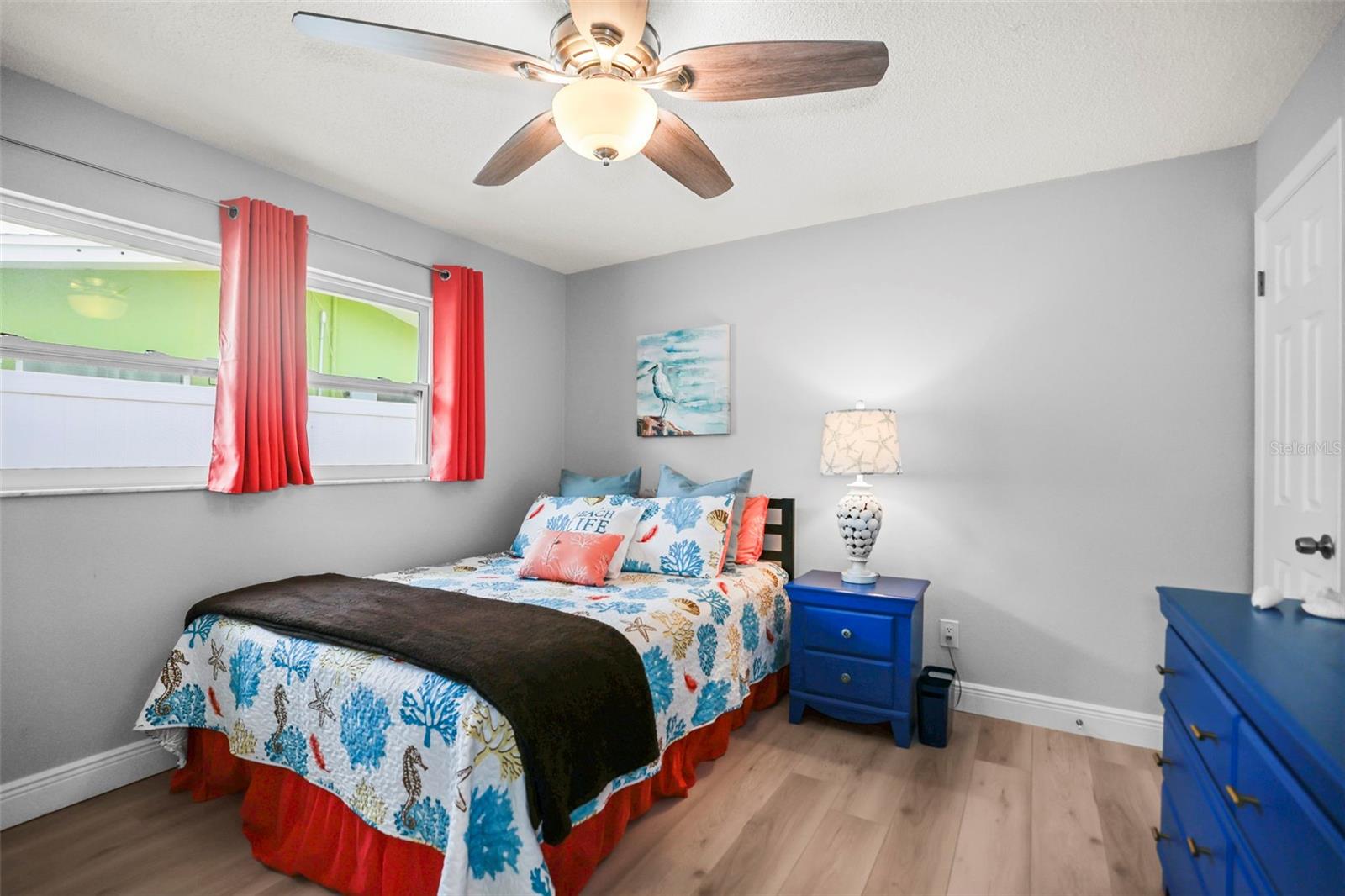 Image 31 of 44 For 1471 San Roy Drive