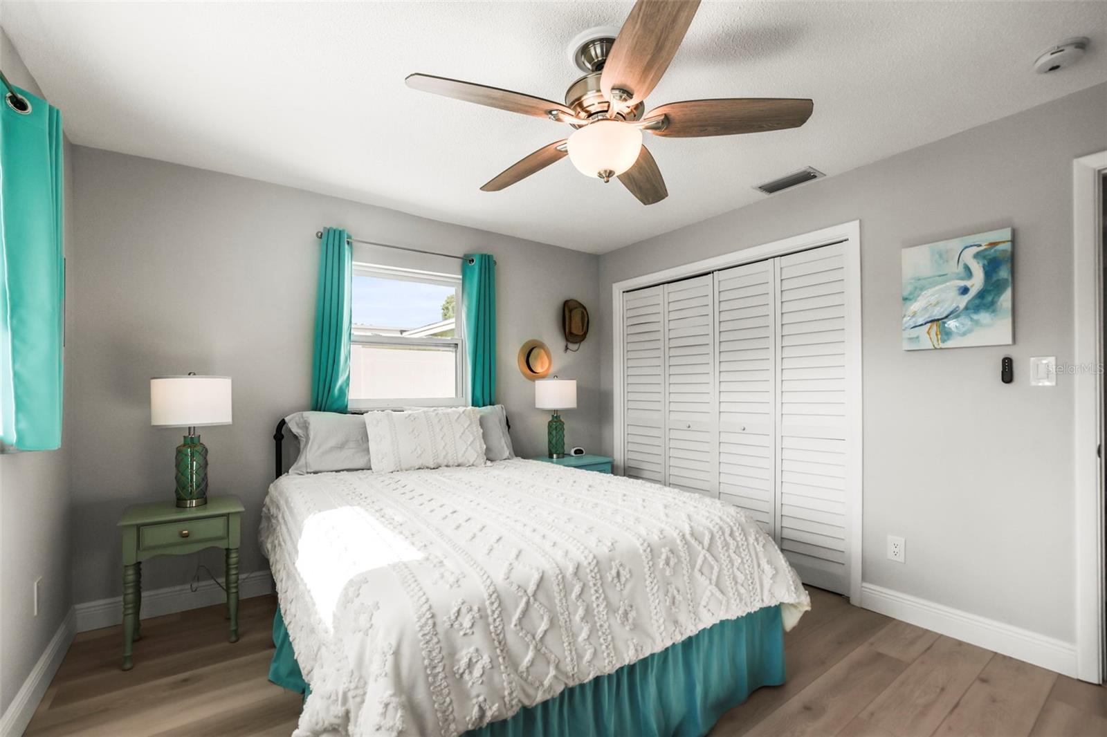 Image 32 of 44 For 1471 San Roy Drive