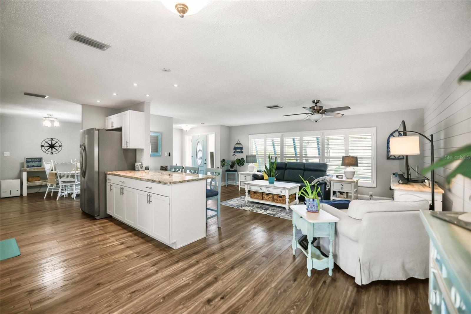 Image 4 of 44 For 1471 San Roy Drive