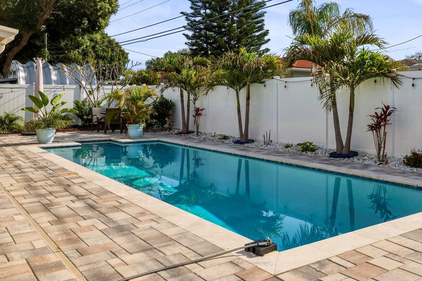 Image 9 of 44 For 1471 San Roy Drive