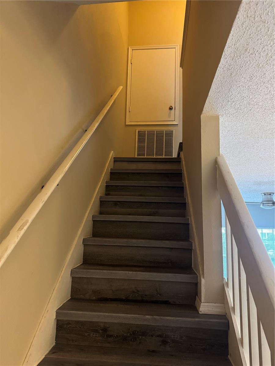 Listing photo id 9 for 30059 Granda Hills Court