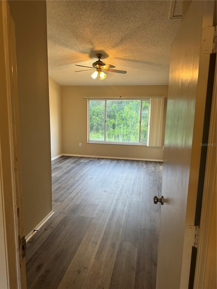 Listing photo id 20 for 30059 Granda Hills Court