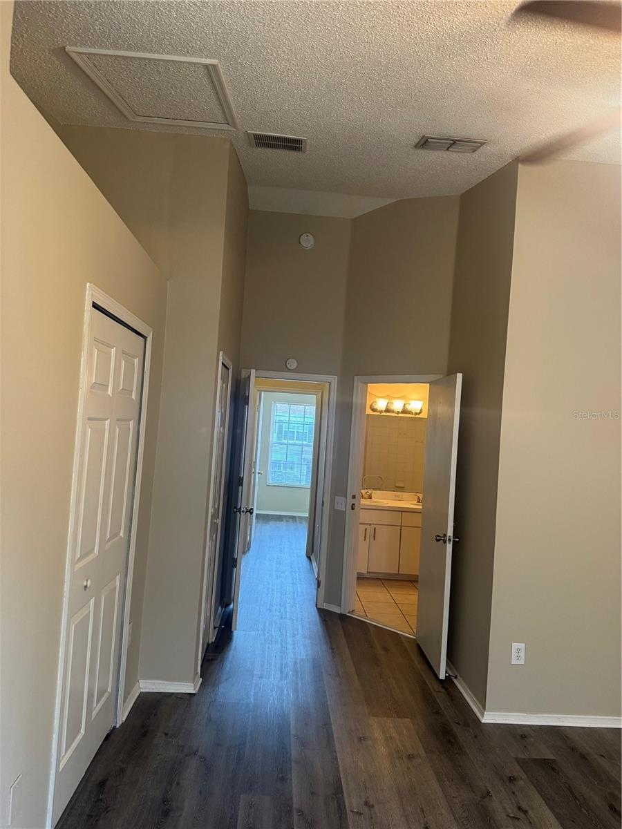 Listing photo id 28 for 30059 Granda Hills Court