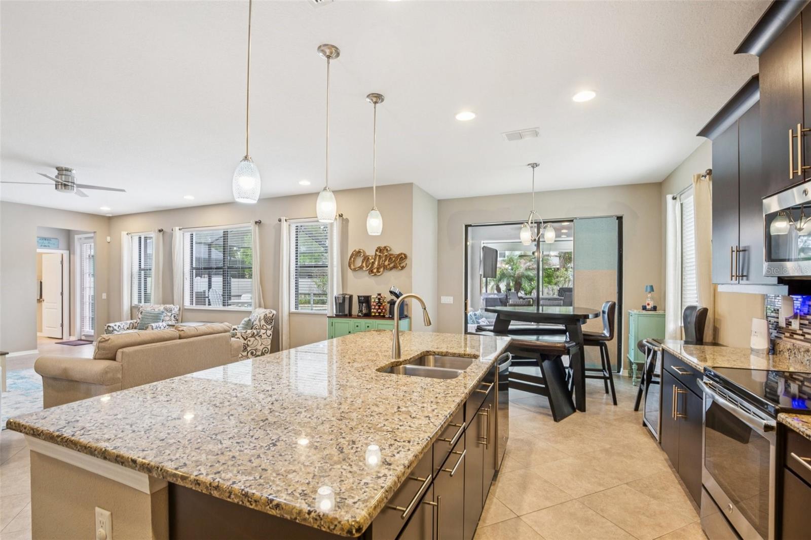 Image 11 of 62 For 210 Dakota Hill Drive