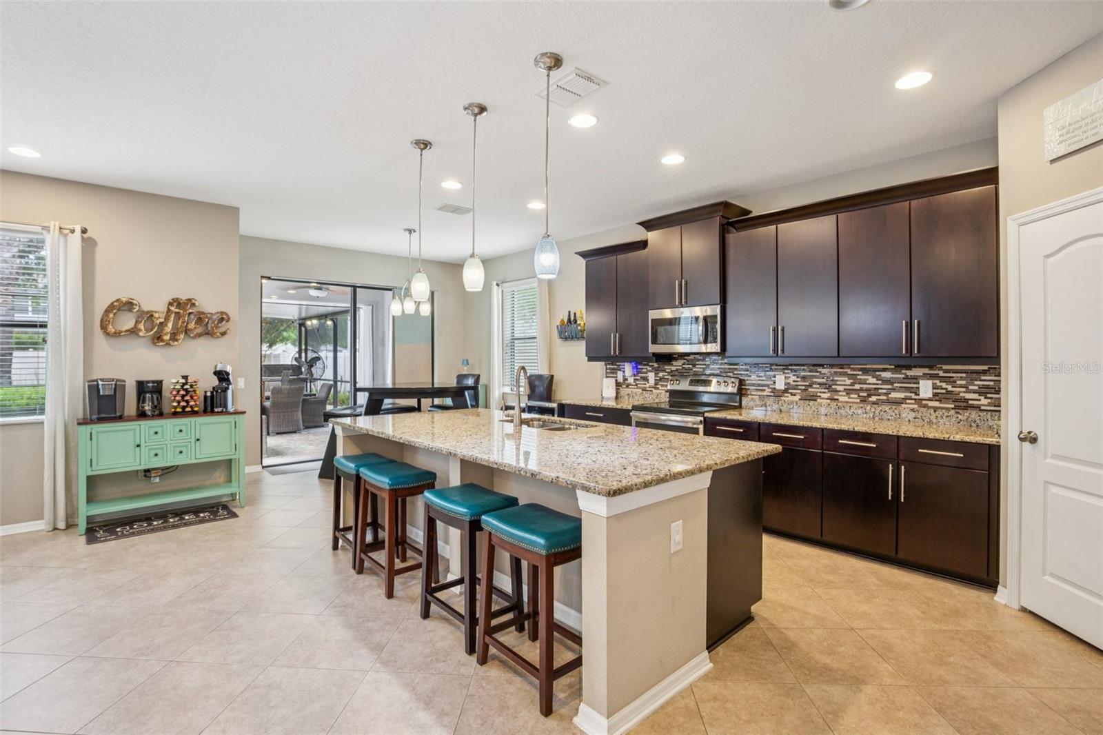 Image 12 of 62 For 210 Dakota Hill Drive