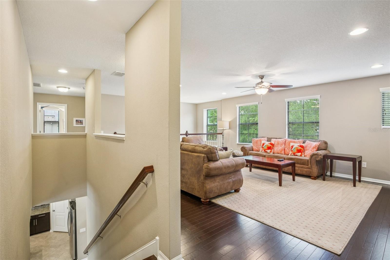 Image 21 of 62 For 210 Dakota Hill Drive