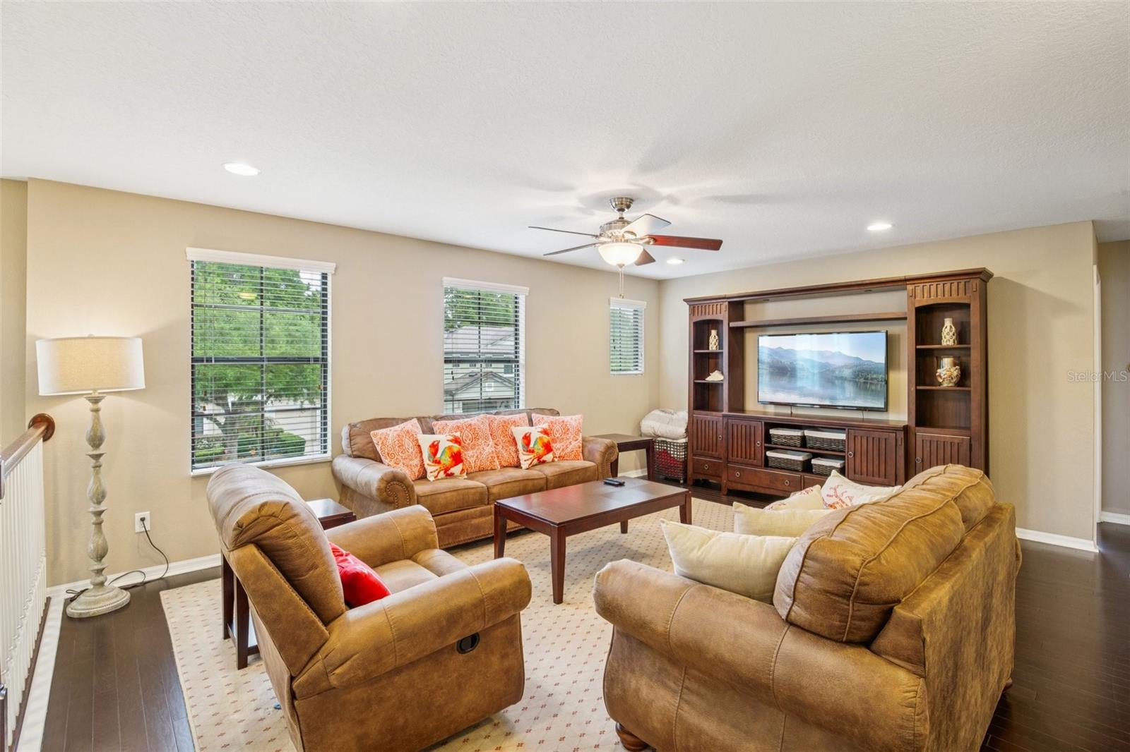 Image 23 of 62 For 210 Dakota Hill Drive