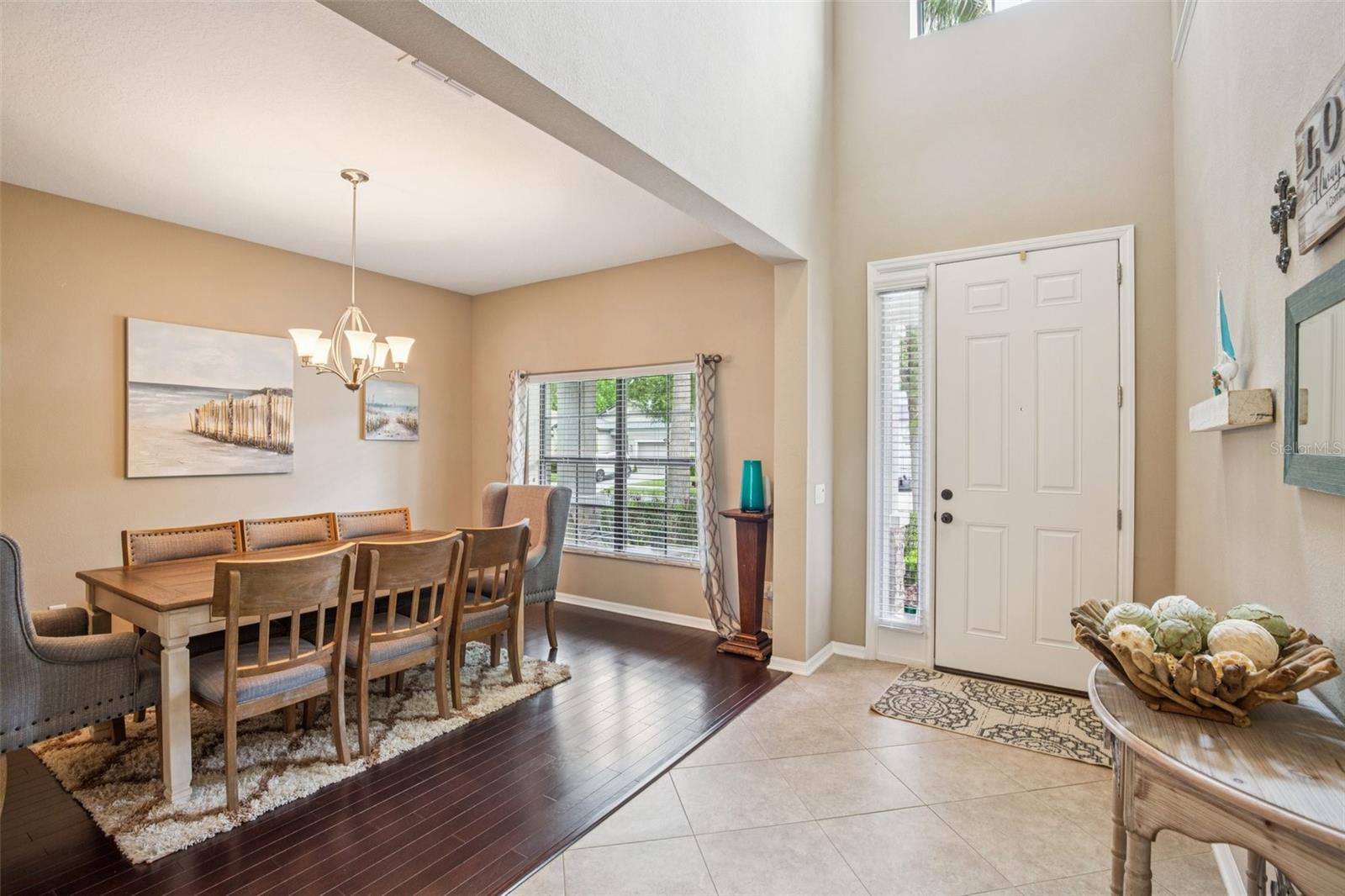 Image 3 of 62 For 210 Dakota Hill Drive