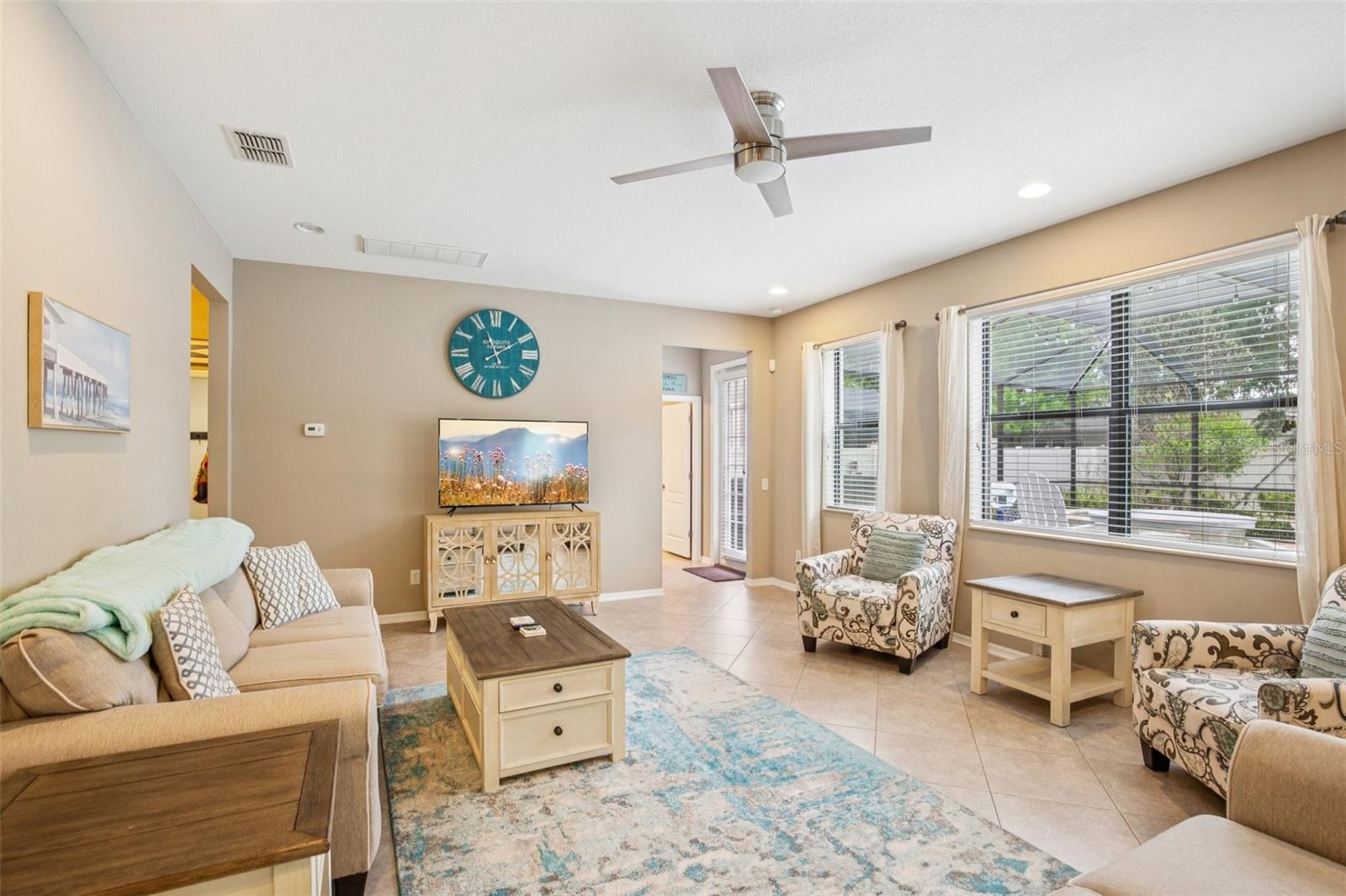 Image 6 of 62 For 210 Dakota Hill Drive