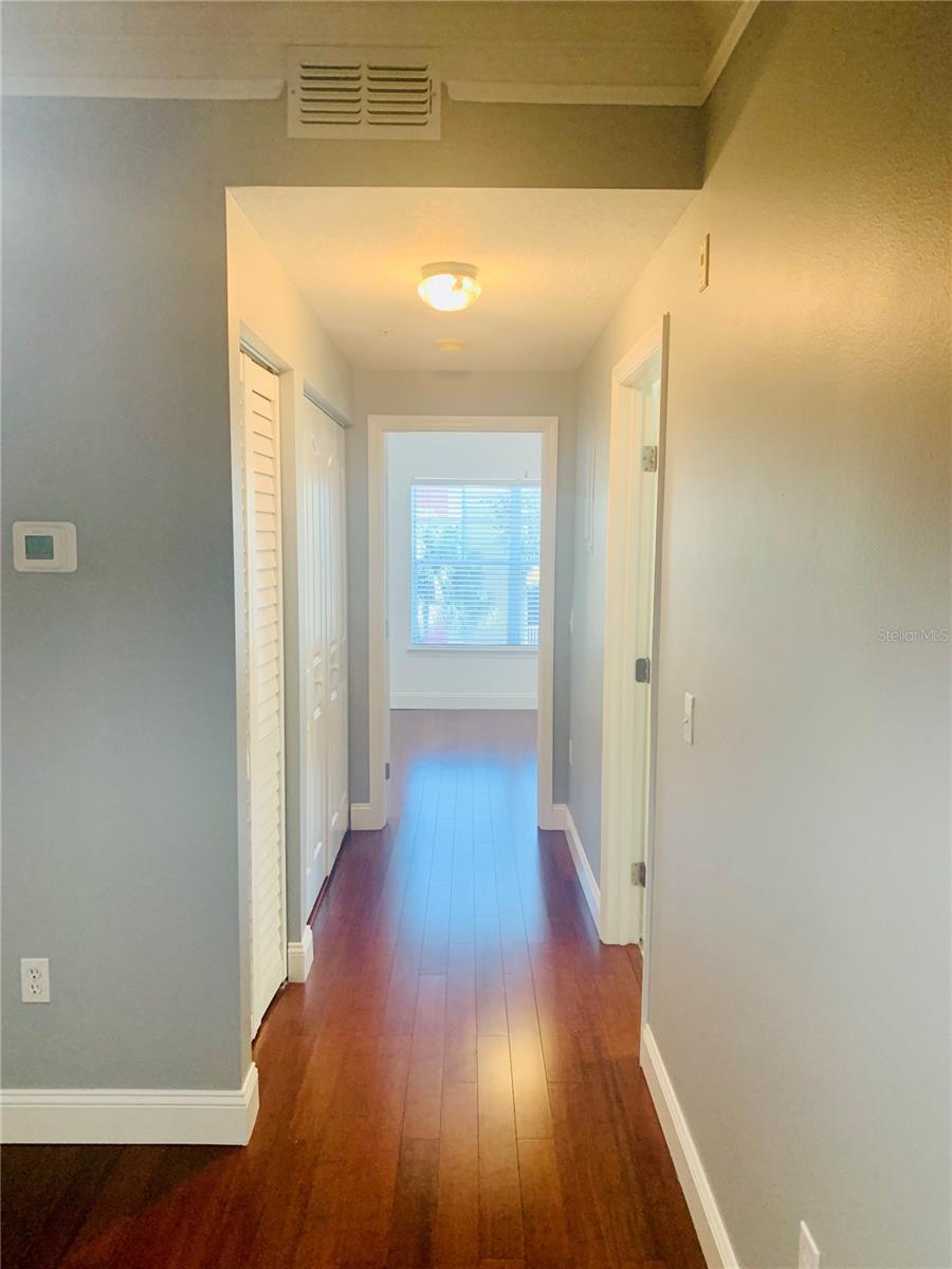 Image 24 of 46 For 4207 Dale Mabry Highway 2301